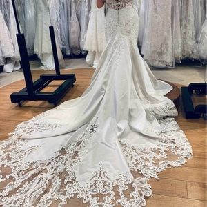 Madeline Gardner Wedding Dress